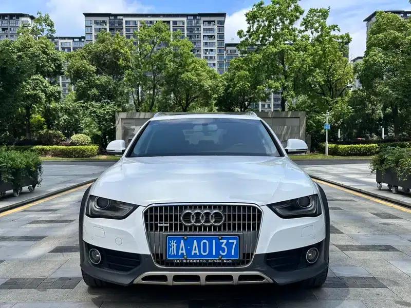 2014 Audi A4 (Imported) 40 TFSI allroad quattro plus version — миниатюра 2