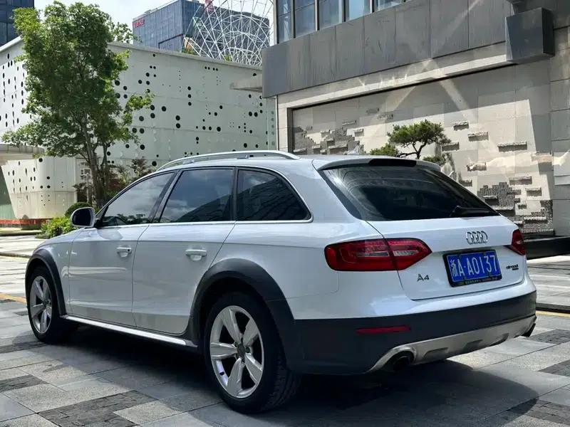 2014 Audi A4 (Imported) 40 TFSI allroad quattro plus version — миниатюра 4