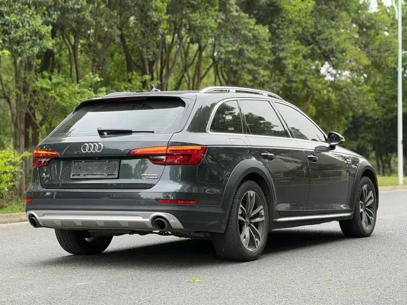 2017 Audi A4 (Imported) 45 TFSI allroad quattro Sport — миниатюра 6