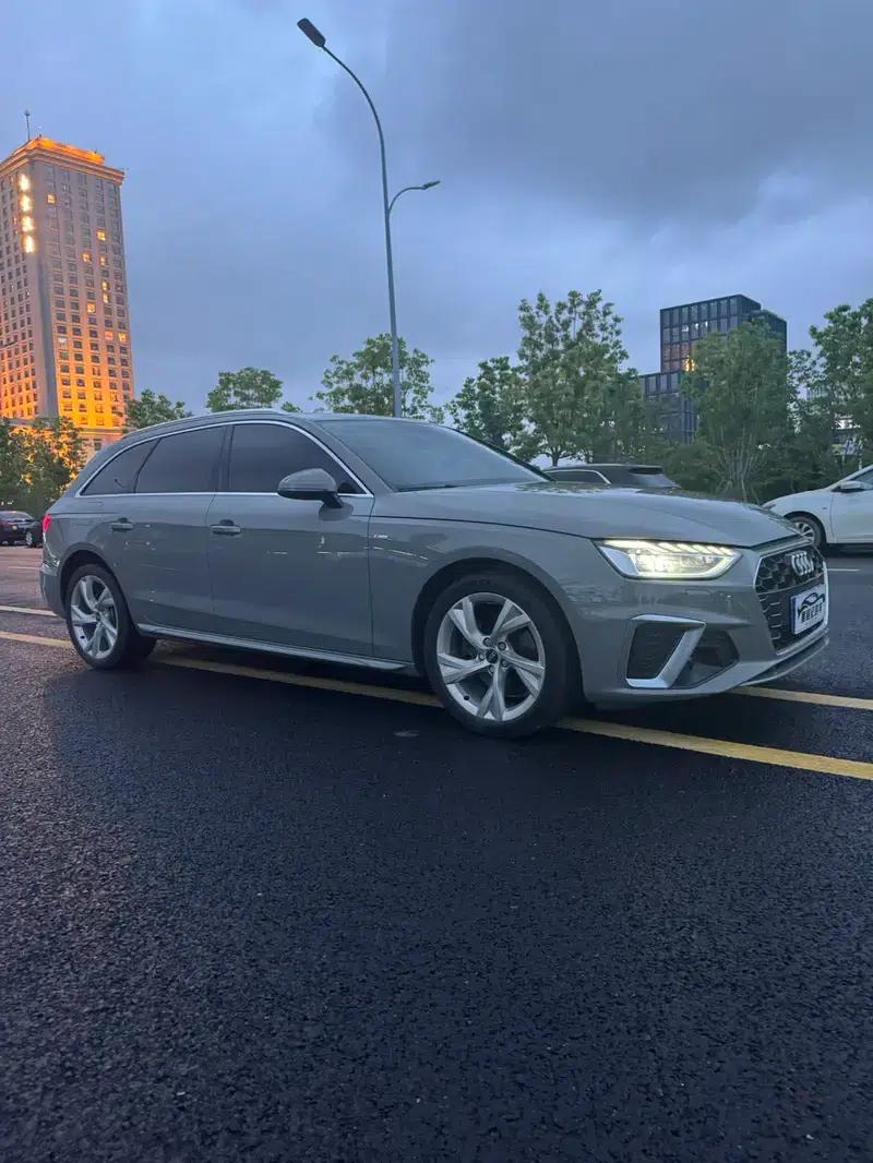 2021 Audi A4 (Imported) Avant 40 TFSI Fashionable Elegant Model — миниатюра 3