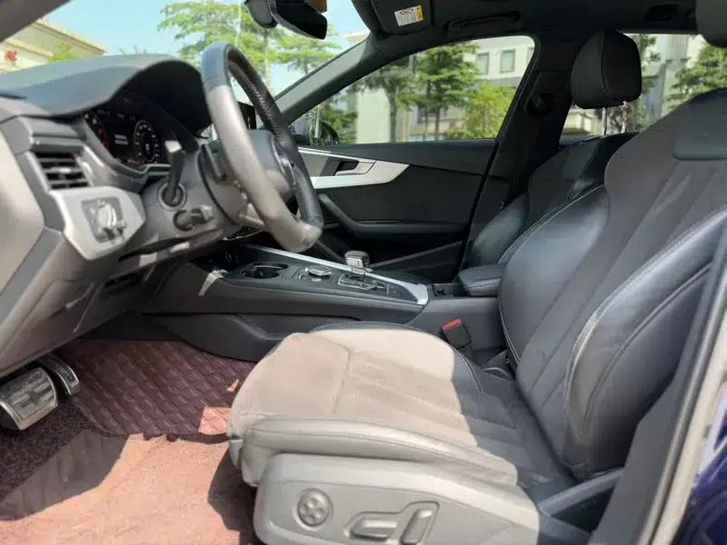 2019 Audi A4 (Imported) Avant 40 TFSI Luxury Dynamic — миниатюра 14