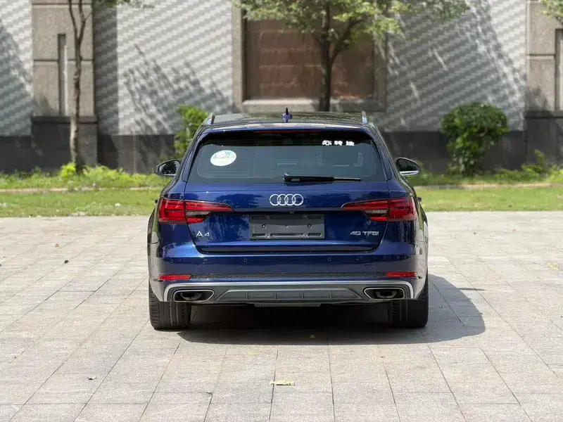 2019 Audi A4 (Imported) Avant 40 TFSI Luxury Dynamic — миниатюра 5