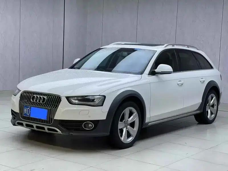 2014 Audi A4 (Imported) 40 TFSI allroad quattro plus version — миниатюра 1