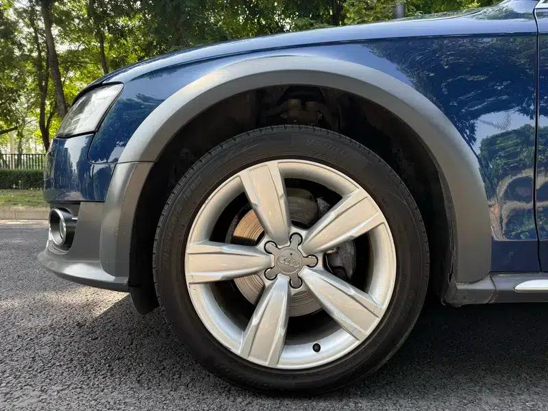 2014 Audi A4 (Imported) 40 TFSI allroad quattro plus version — миниатюра 13