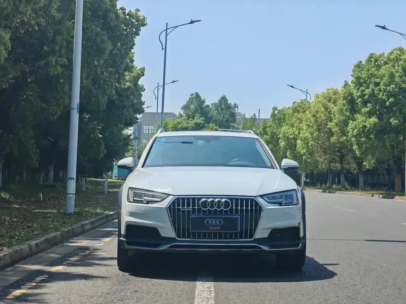 Audi A4 (Imported) 2017 45 TFSI allroad quattro Fashion Edition — миниатюра 2