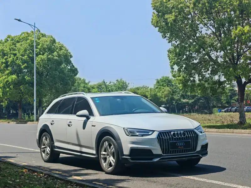 Audi A4 (Imported) 2017 45 TFSI allroad quattro Fashion Edition — миниатюра 3