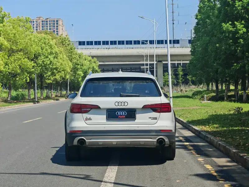 Audi A4 (Imported) 2017 45 TFSI allroad quattro Fashion Edition — миниатюра 6