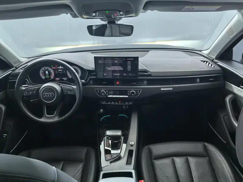 2023 Audi A4 (Imported) allroad quattro — миниатюра 11