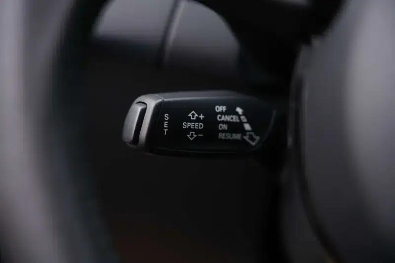 2014 Audi A4 (Imported) 40 TFSI allroad quattro plus version — миниатюра 17