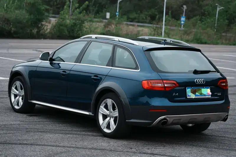 2014 Audi A4 (Imported) 40 TFSI allroad quattro plus version — миниатюра 5