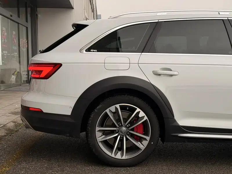 2017 Audi A4 (Imported) 45 TFSI allroad quattro Sport — миниатюра 14