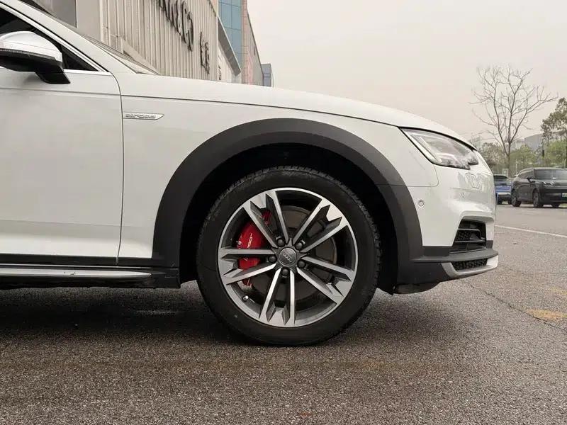 2017 Audi A4 (Imported) 45 TFSI allroad quattro Sport — миниатюра 15