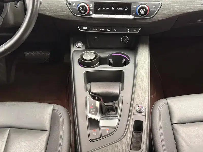 2022 Audi A4 (Imported) allroad quattro — миниатюра 20
