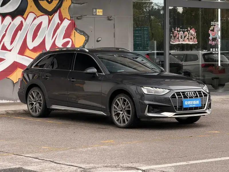 2022 Audi A4 (Imported) allroad quattro — миниатюра 3