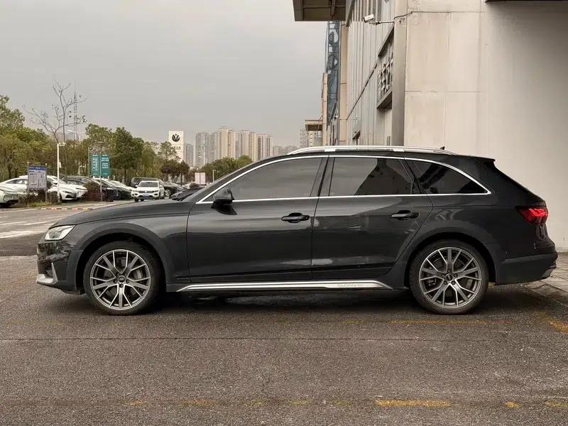 2022 Audi A4 (Imported) allroad quattro — миниатюра 4