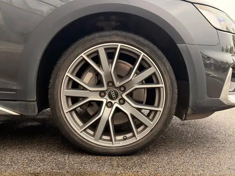 2022 Audi A4 (Imported) allroad quattro — миниатюра 9