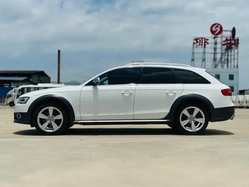 2014 Audi A4 (Imported) 40 TFSI allroad quattro plus version — миниатюра 4
