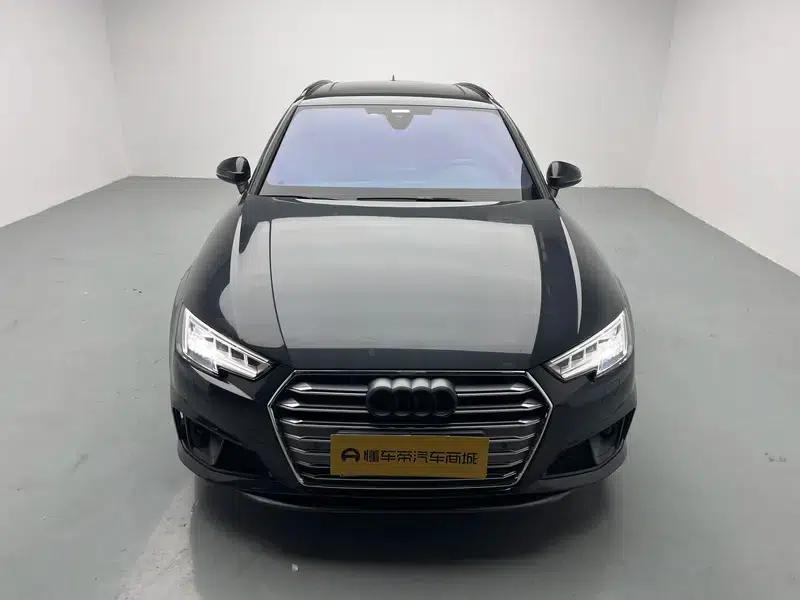 2019 Audi A4 (Imported) Avant 40 TFSI Luxury Dynamic — миниатюра 2