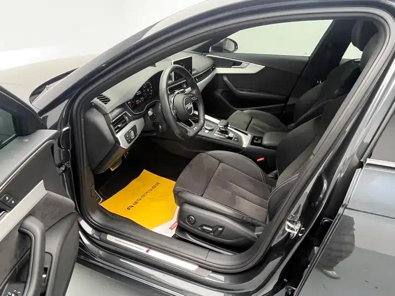 2019 Audi A4 (Imported) Avant 40 TFSI Luxury Dynamic — миниатюра 17