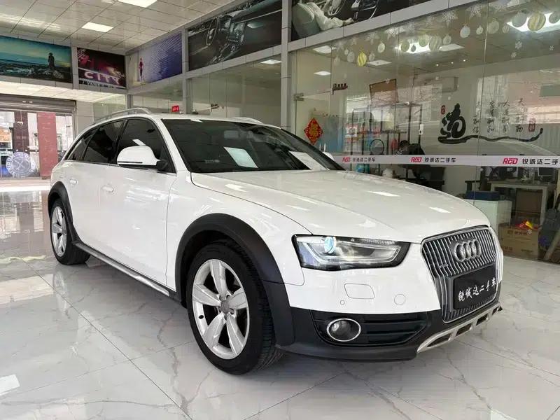 2014 Audi A4 (Imported) 40 TFSI allroad quattro plus version — миниатюра 3