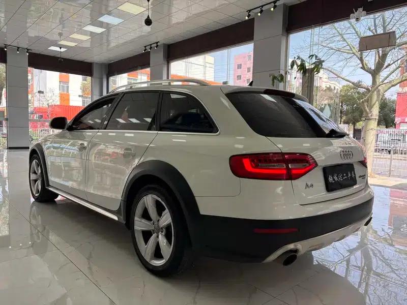 2014 Audi A4 (Imported) 40 TFSI allroad quattro plus version — миниатюра 4
