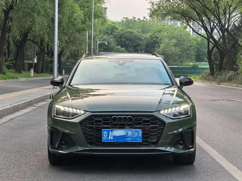 2023 Audi A4 (Imported) Avant 40 TFSI Fashion Dynamic Edition — миниатюра 2