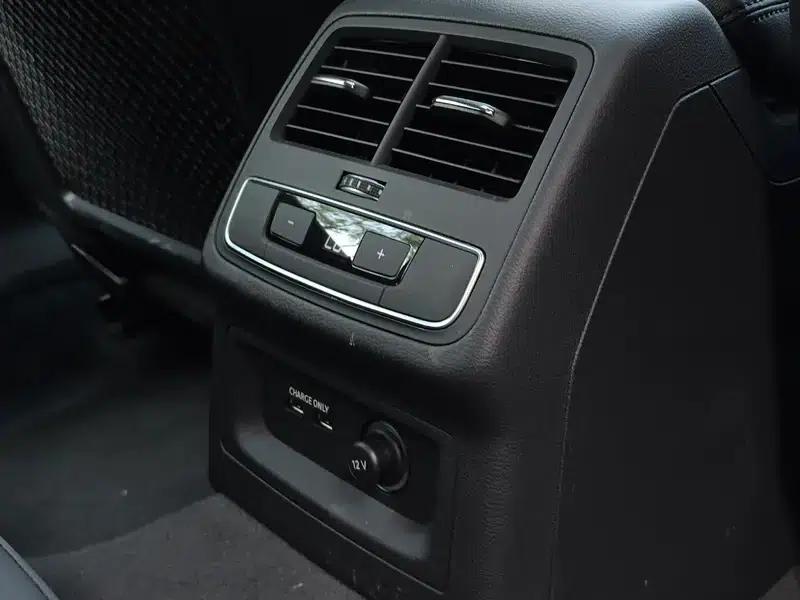 2023 Audi A4 (Imported) Avant 40 TFSI Fashion Dynamic Edition — миниатюра 9