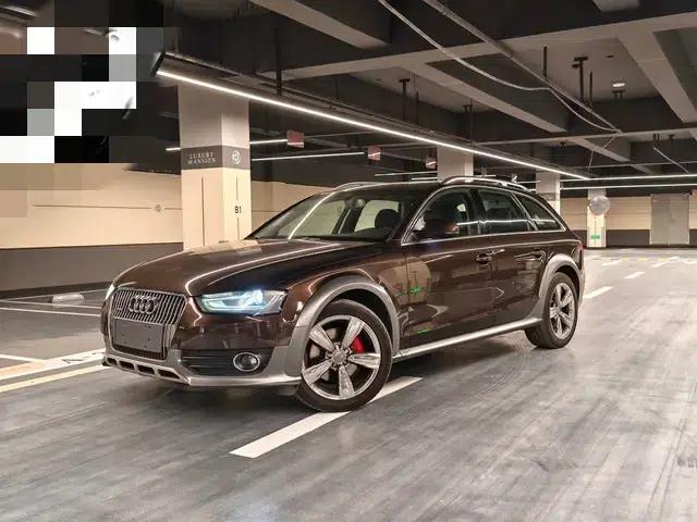 2014 Audi A4 (Imported) 40 TFSI allroad quattro plus version — миниатюра 1