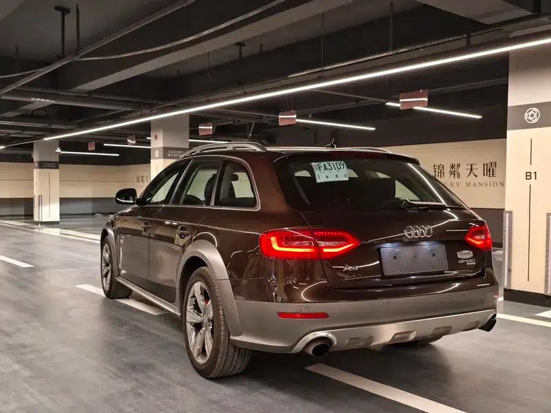2014 Audi A4 (Imported) 40 TFSI allroad quattro plus version — миниатюра 4