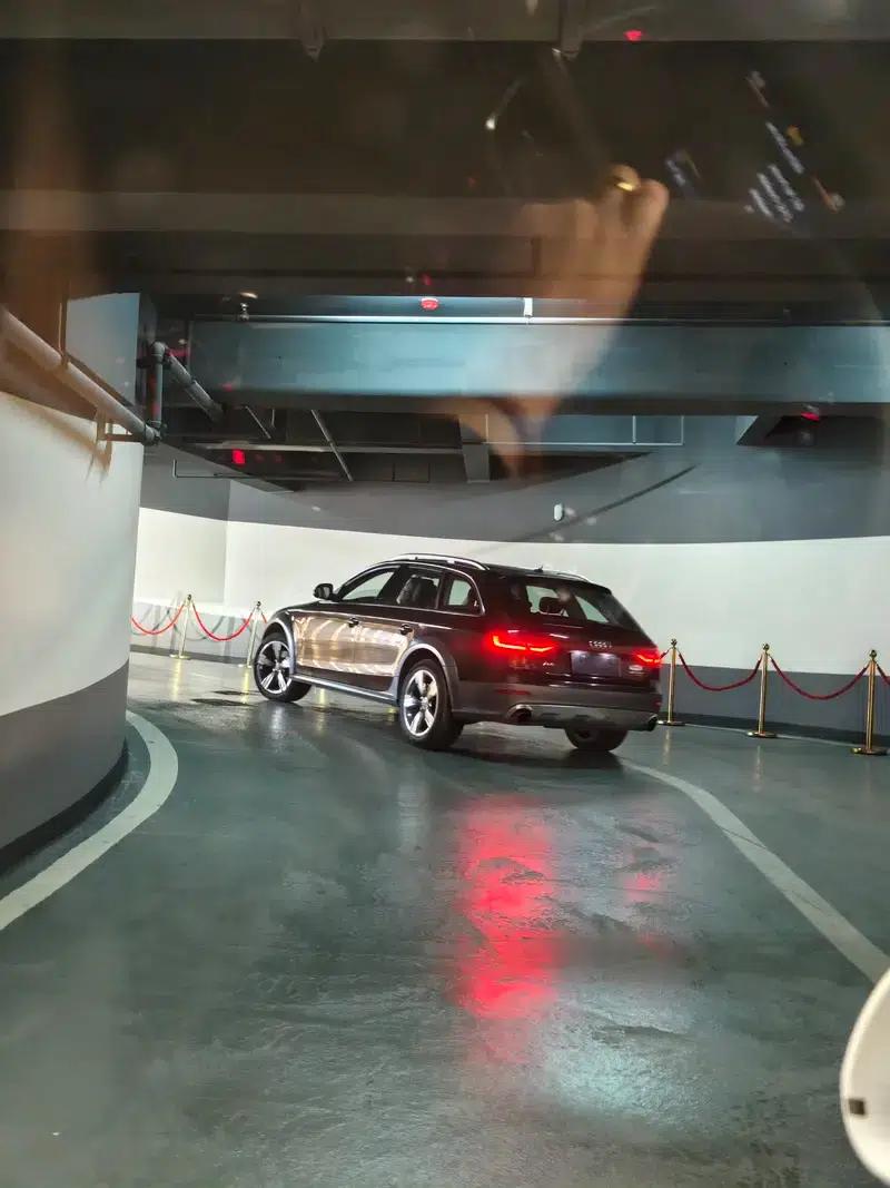 2014 Audi A4 (Imported) 40 TFSI allroad quattro plus version — миниатюра 9