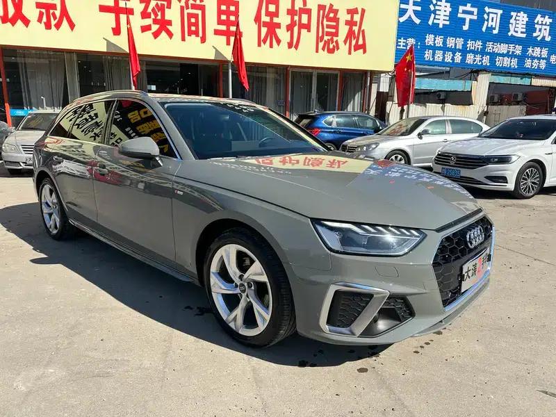 2022 Audi A4 (Imported) Avant 40 TFSI Fashion Dynamic Edition — миниатюра 3