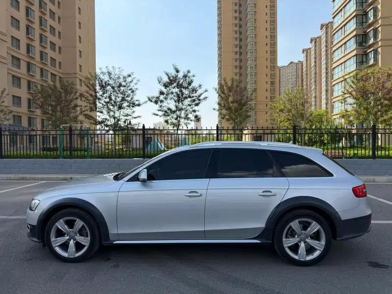2014 Audi A4 (Imported) 40 TFSI allroad quattro — миниатюра 4