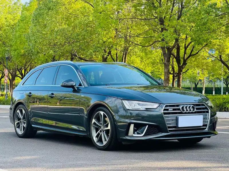 2019 Audi A4 (Imported) Avant 40 TFSI Fashion Dynamic Edition — миниатюра 3
