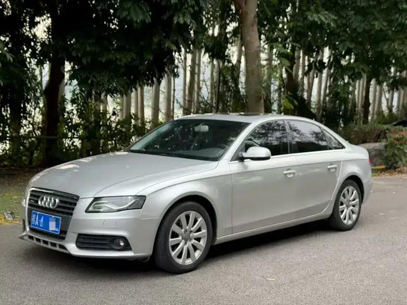 Audi A4 (Imported) 2010 Model 2.0T Automatic AWD 5-Seater Parallel Import — миниатюра 1