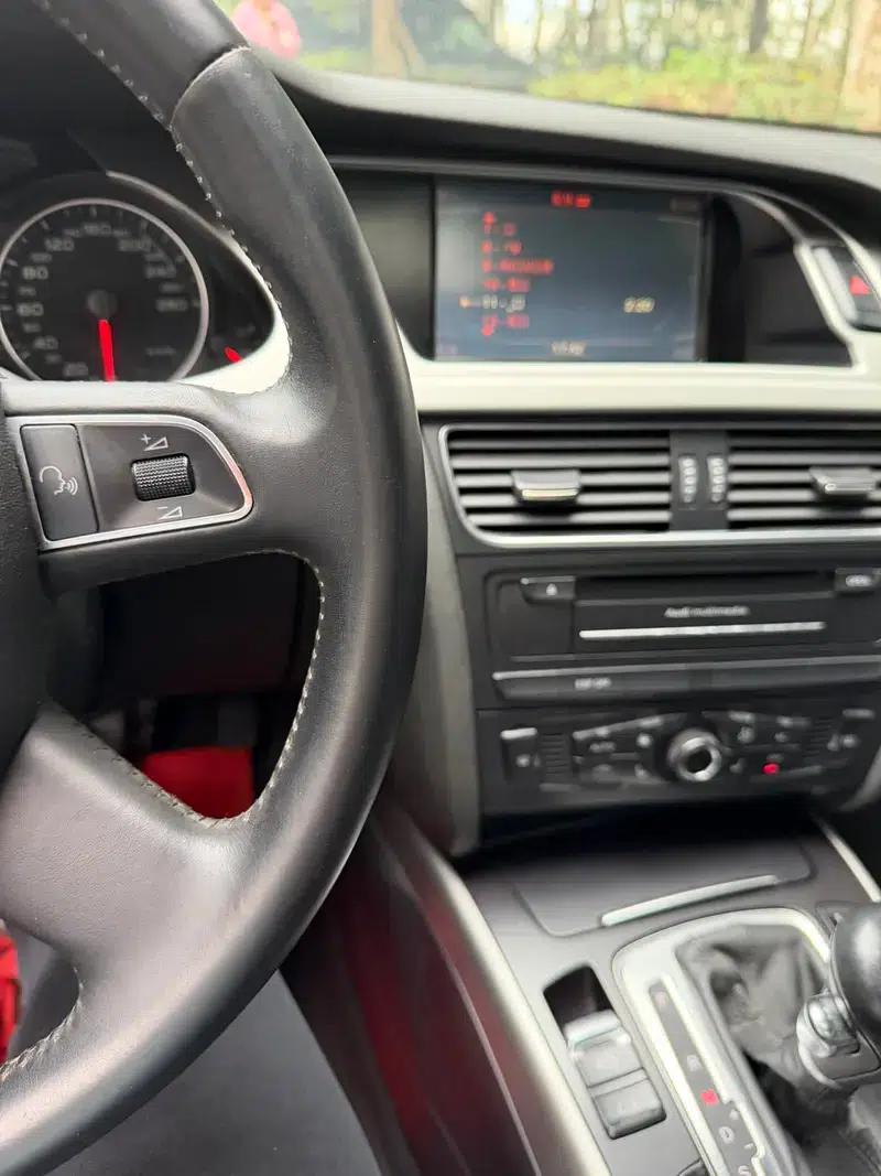Audi A4 (Imported) 2010 Model 2.0T Automatic AWD 5-Seater Parallel Import — миниатюра 18