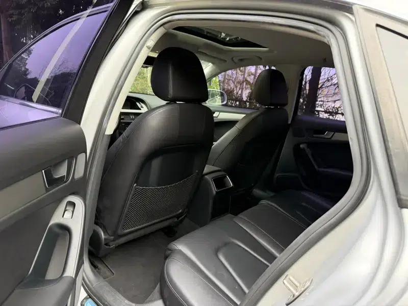 Audi A4 (Imported) 2010 Model 2.0T Automatic AWD 5-Seater Parallel Import — миниатюра 28