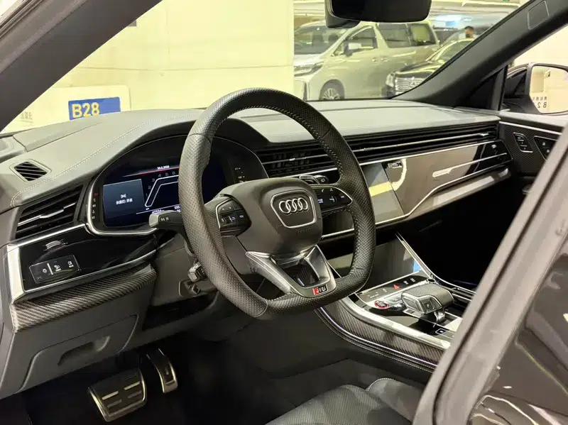 2021 Audi RS Q8 4.0T — миниатюра 15