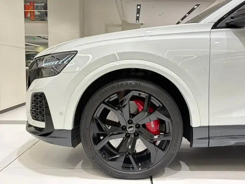 2021 Audi RS Q8 4.0T — миниатюра 7