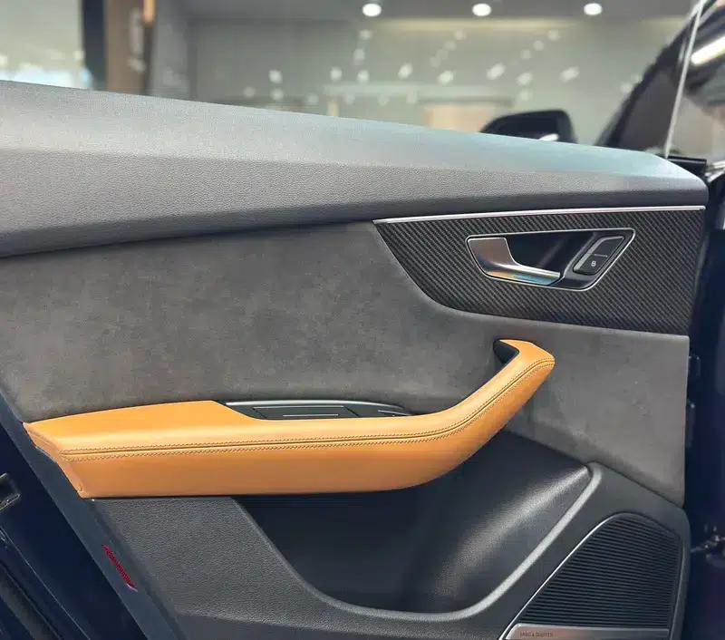 Audi RS Q8 2021 RS Q8 4.0T Premium Edition — миниатюра 15