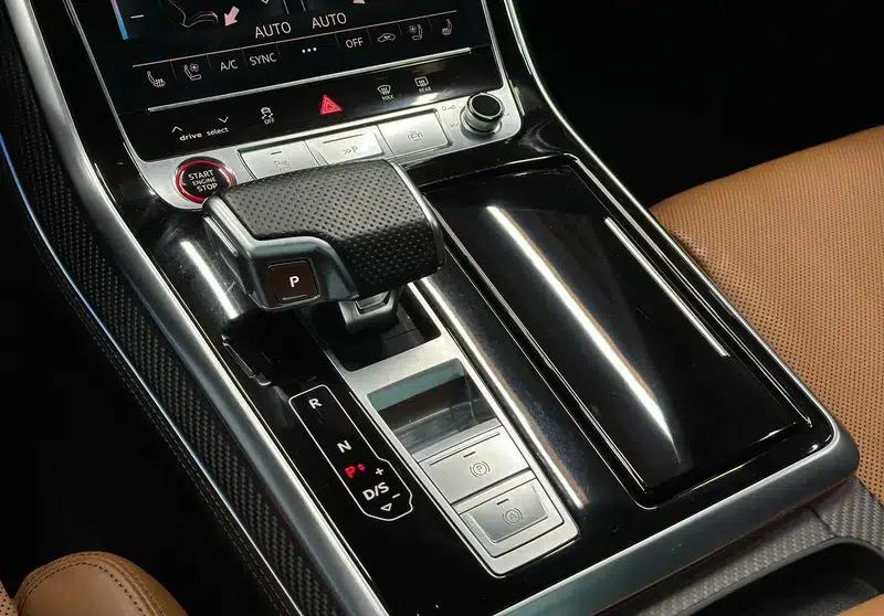 Audi RS Q8 2021 RS Q8 4.0T Premium Edition — миниатюра 18