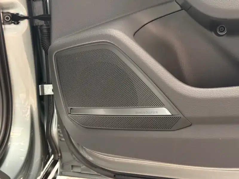 2021 Audi A6 (Imported) allroad quattro Explorer 55 TFSI Premium Off-Road Model — миниатюра 32