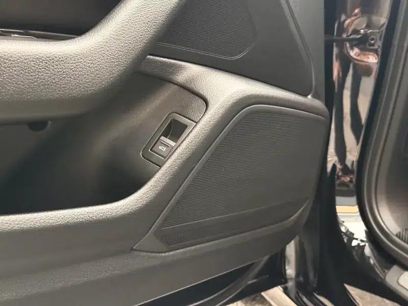 2023 Audi A6 (Imported) Avant quattro 45 TFSI Dynamic Edition — миниатюра 48