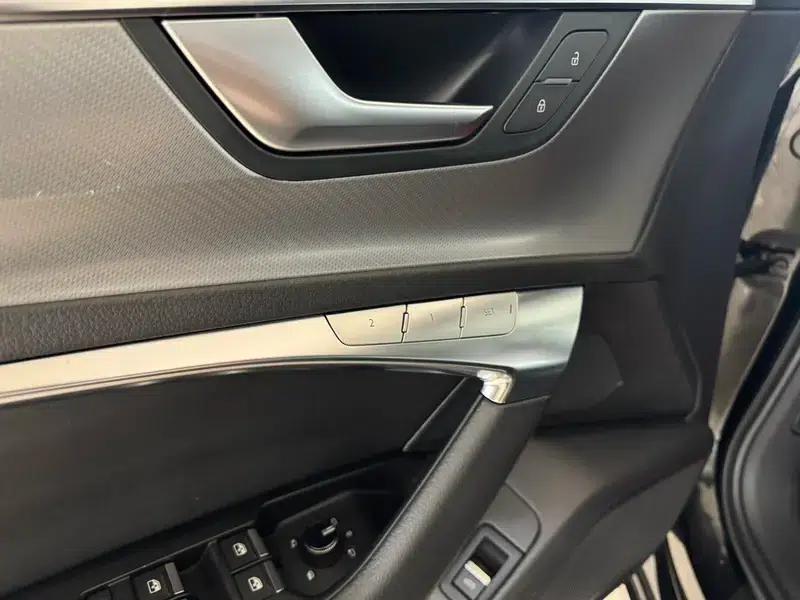 2020 Audi A6 (Imported) Avant 40 TFSI Luxury Dynamic — миниатюра 11