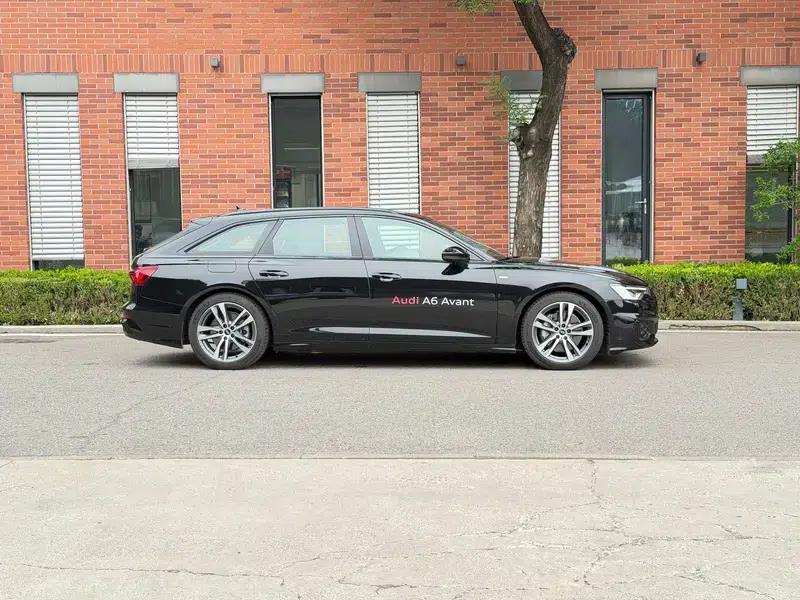 2025 Audi A6 (Imported) Avant quattro Avant 45 TFSI Dynamic Edition — миниатюра 5