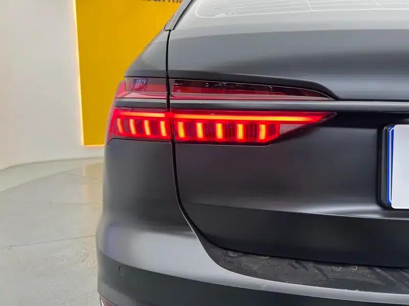 2020 Audi A6 (Imported) allroad Explorer 55 TFSI Premium Off-Road Model — миниатюра 8