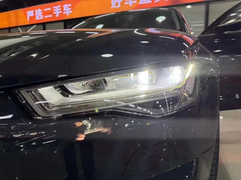 2017 Audi A6 (Imported) Avant 40 TFSI Sport — миниатюра 10