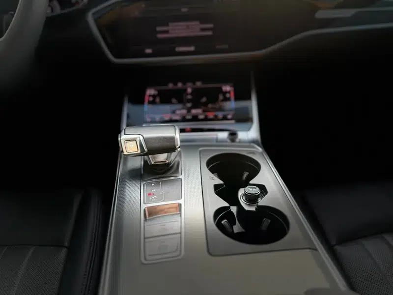 2023 Audi A6 (Imported) allroad quattro 55 TFSI Premium Off-Road Model — миниатюра 11