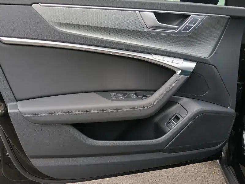 2024 Audi A6 (Imported) allroad quattro Explorer 55 TFSI Premium Off-Road Model — миниатюра 11