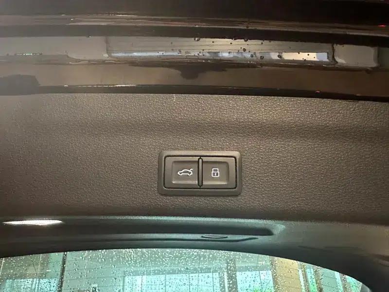 2022 Audi A6 (Imported) allroad quattro Explorer 55 TFSI Premium Off-Road Model — миниатюра 8