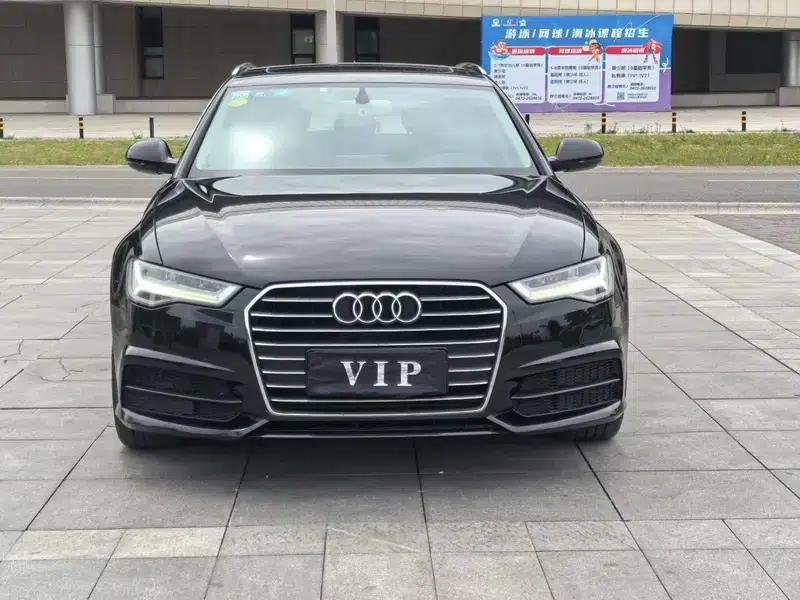 2017 Audi A6 (Imported) Avant 35 TFSI Fashion Edition — миниатюра 2